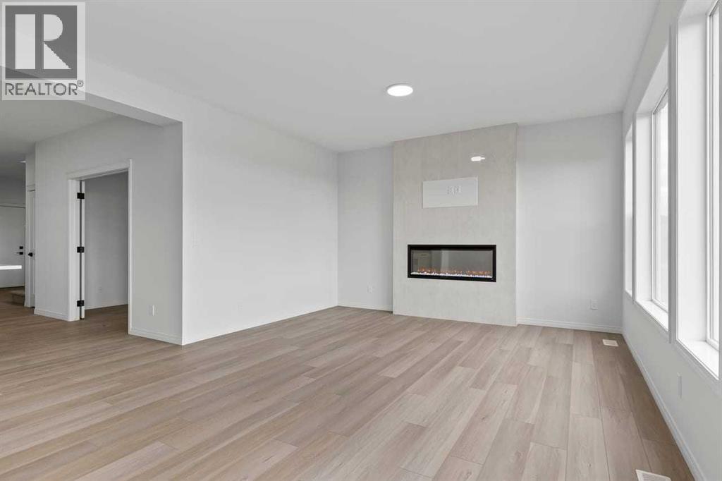 138 Corner Glen Square Ne, Calgary, Alberta  T3N 2S2 - Photo 15 - A2321292