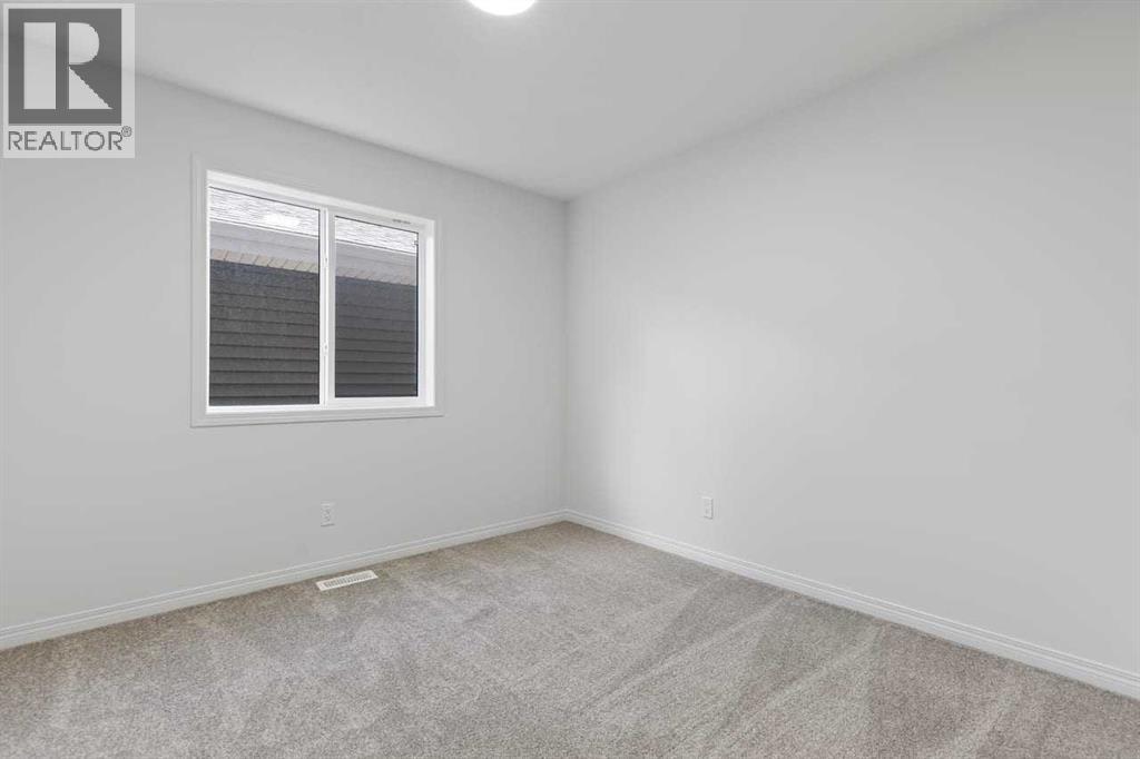 138 Corner Glen Square Ne, Calgary, Alberta  T3N 2S2 - Photo 35 - A2321292