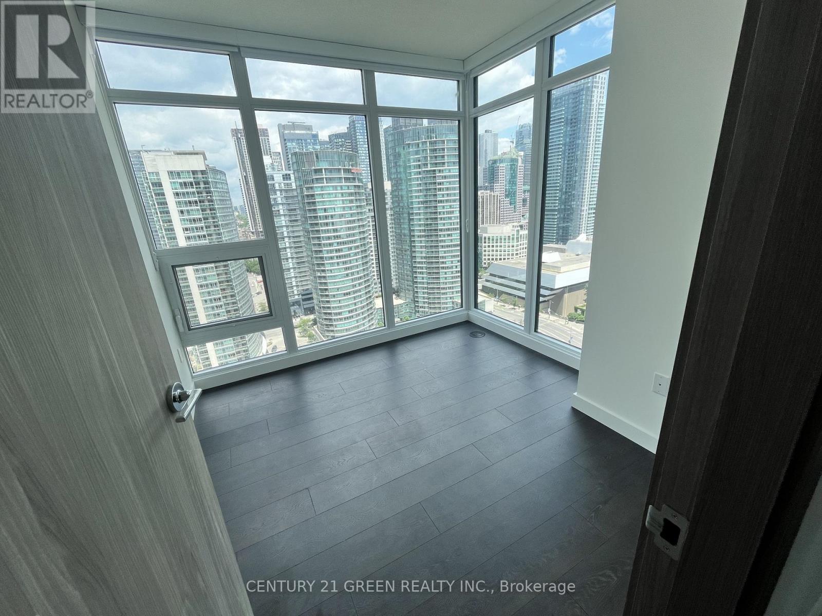 2303 - 1 Concord Cityplace Way, Toronto, Ontario M5V 0T5 - Photo 6 - C13453798