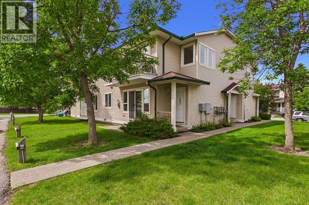 103, 616 19 Street SE, High River, Alberta
