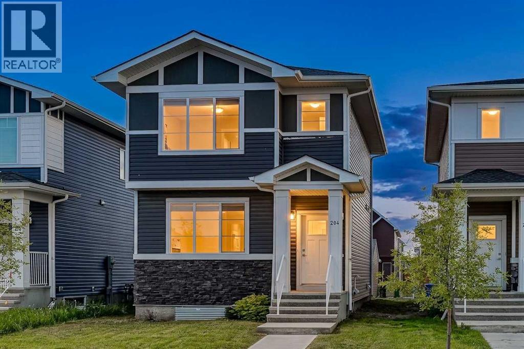 204 Chelsea Manor, Chestermere, Alberta
