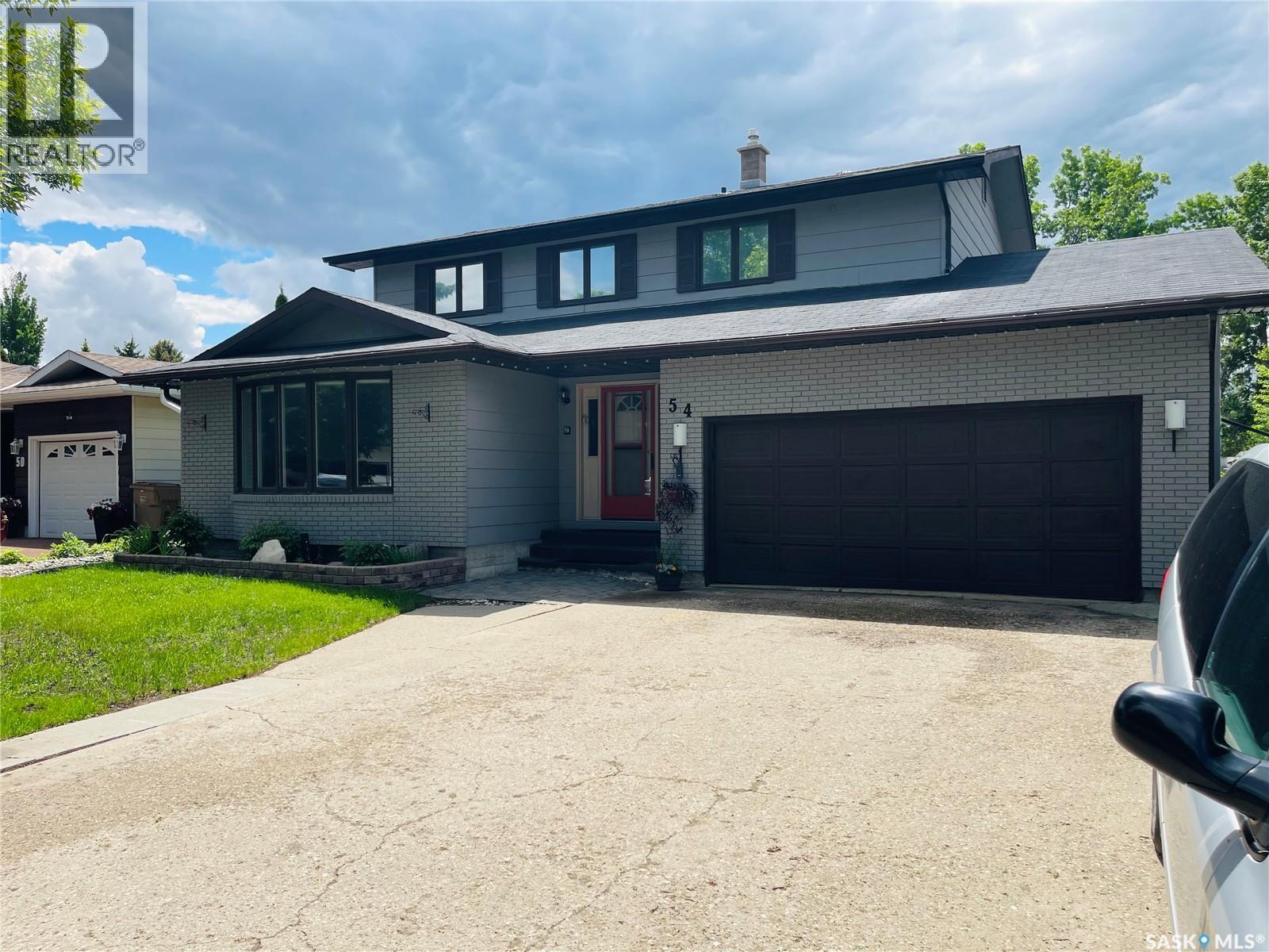 54 Schwann PLACE, Regina, Saskatchewan