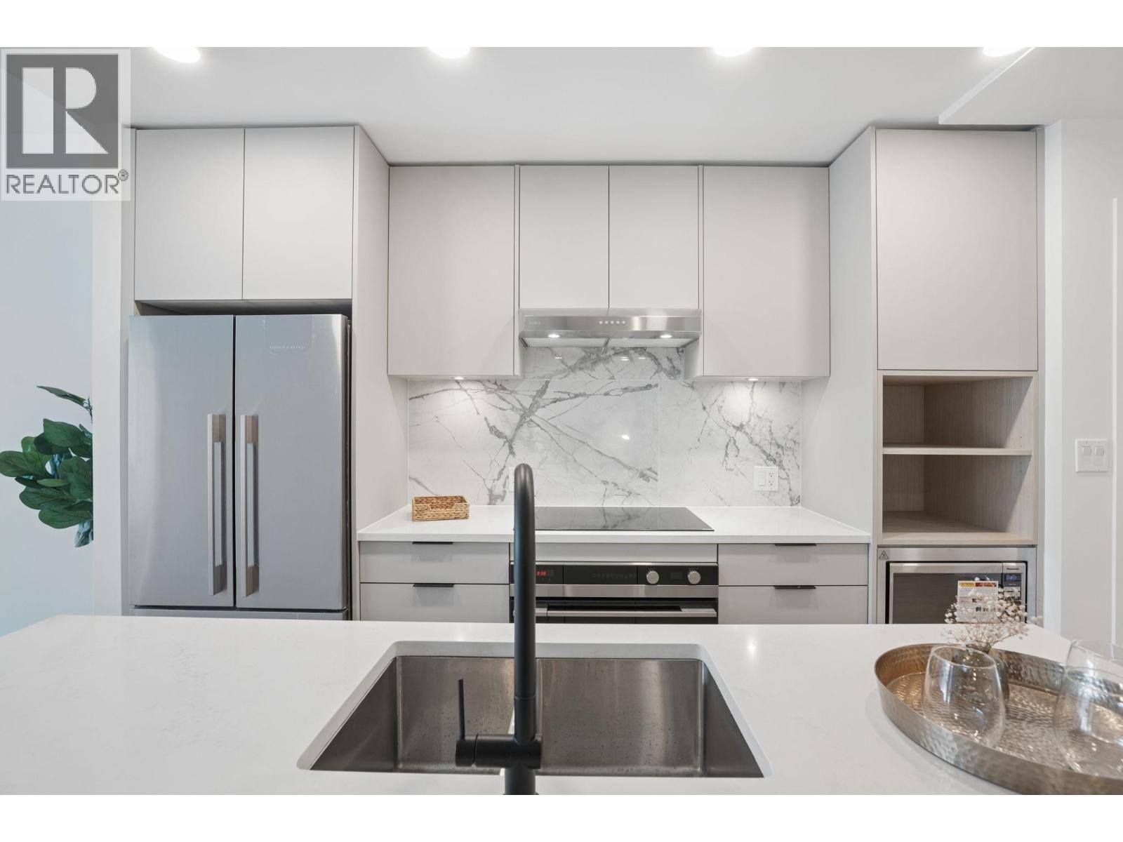 563 422 E 3rd Street, North Vancouver, British Columbia  V7L 0K1 - Photo 6 - R3131857