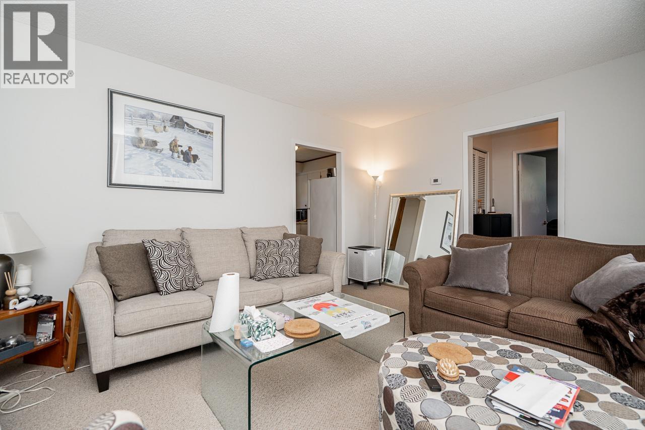 715 Roderick Avenue, Coquitlam, British Columbia  V3K 1P6 - Photo 6 - R3136949