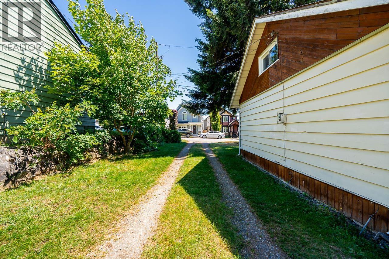 715 Roderick Avenue, Coquitlam, British Columbia  V3K 1P6 - Photo 23 - R3136949