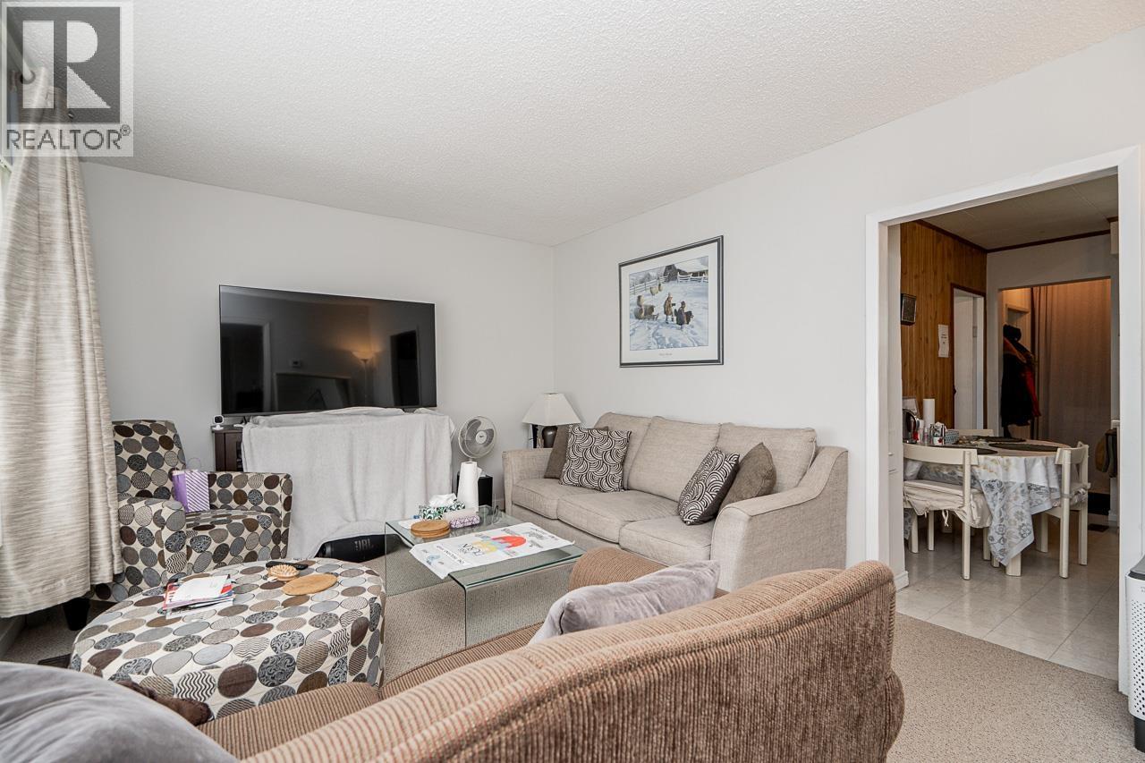 715 Roderick Avenue, Coquitlam, British Columbia  V3K 1P6 - Photo 4 - R3136949