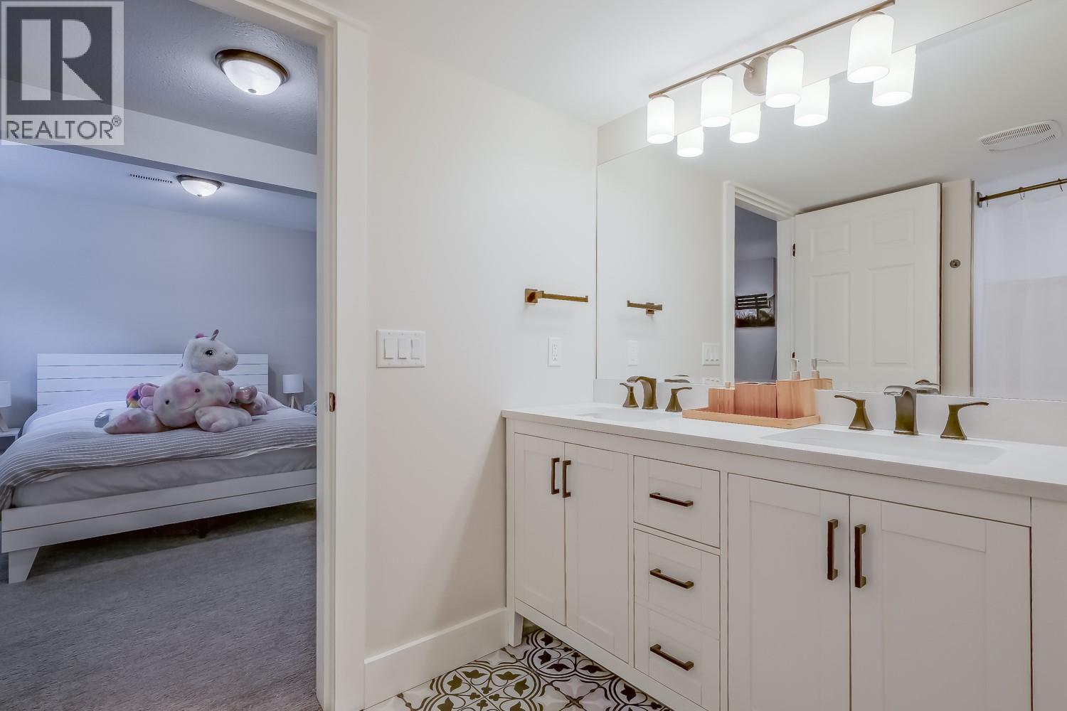 458 Curlew Drive, Kelowna, British Columbia  V1W 4L1 - Photo 38 - 10388793
