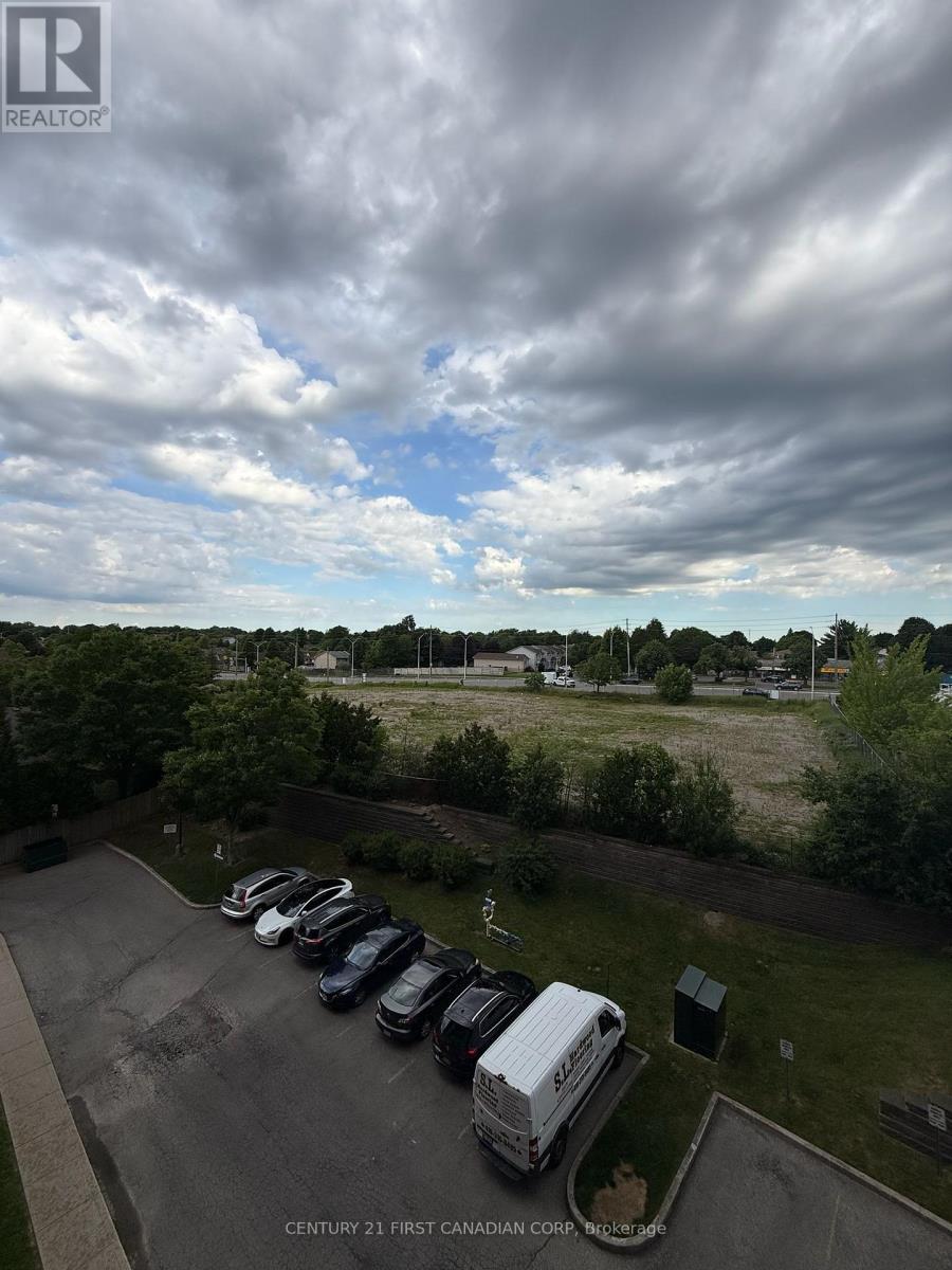 505 - 30 Chapman Court N, London North, Ontario  N6G 4Y4 - Photo 32 - X13456940