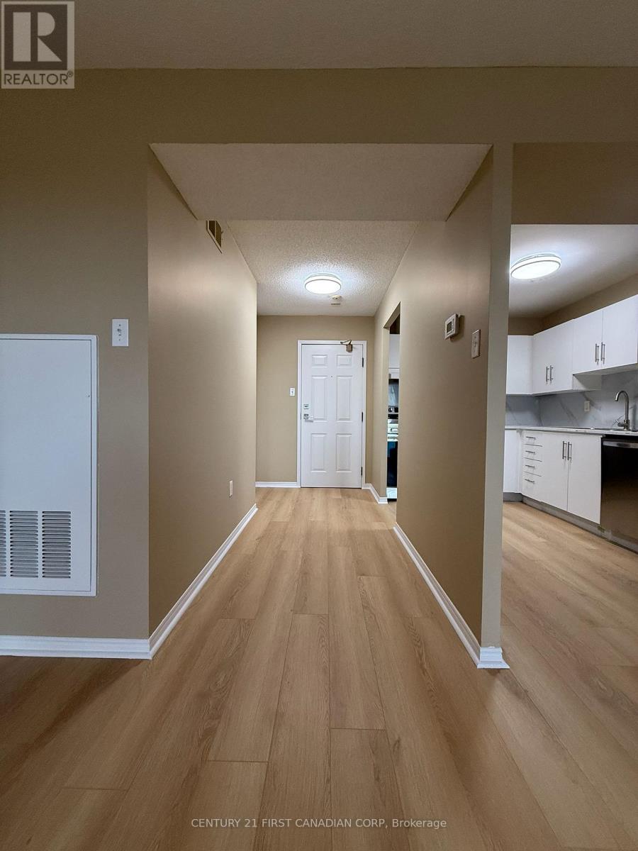 505 - 30 Chapman Court N, London North, Ontario  N6G 4Y4 - Photo 8 - X13456940