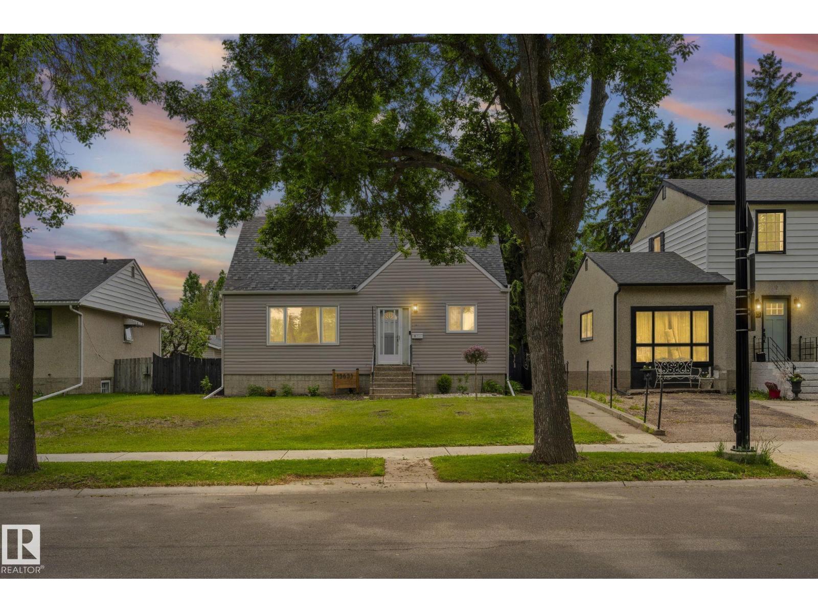 13631 122 AV NW, Edmonton, Alberta