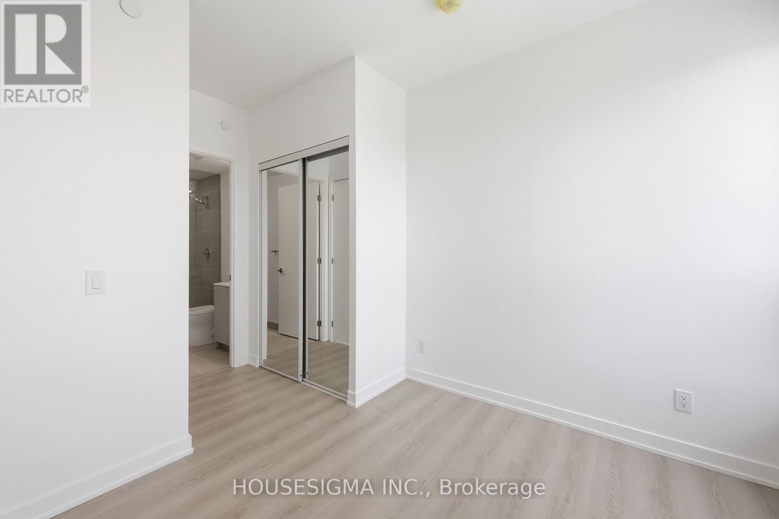 2706 - 100 Queen Street E, Toronto, Ontario  M5C 0B5 - Photo 11 - C13457730