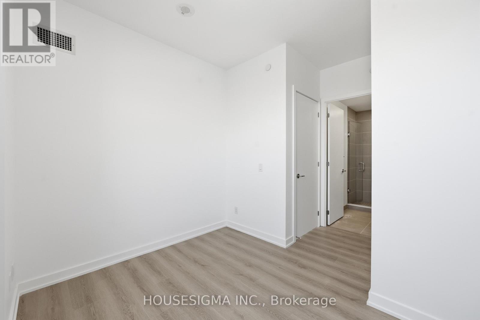 2706 - 100 Queen Street E, Toronto, Ontario  M5C 0B5 - Photo 12 - C13457730
