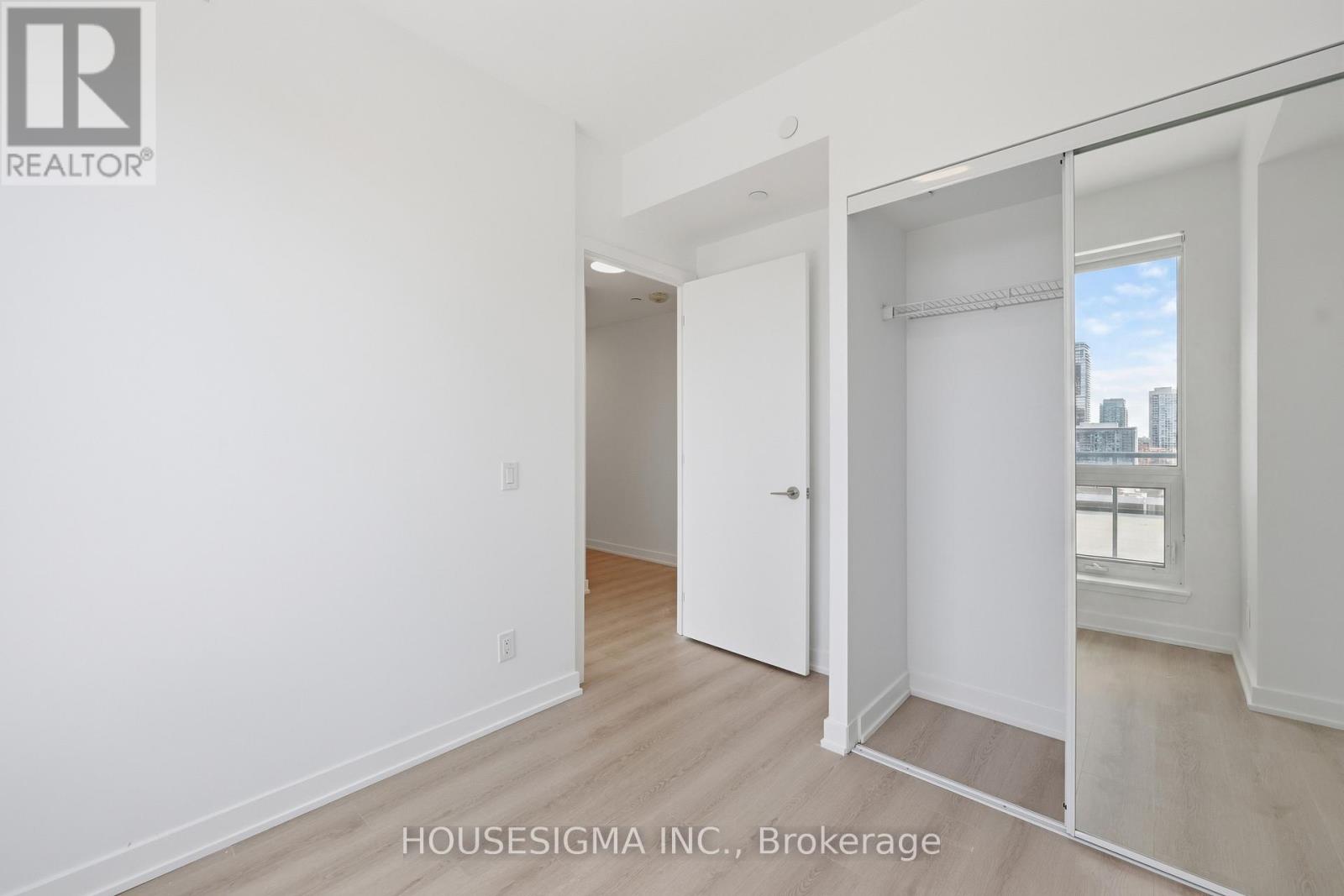 2706 - 100 Queen Street E, Toronto, Ontario  M5C 0B5 - Photo 15 - C13457730