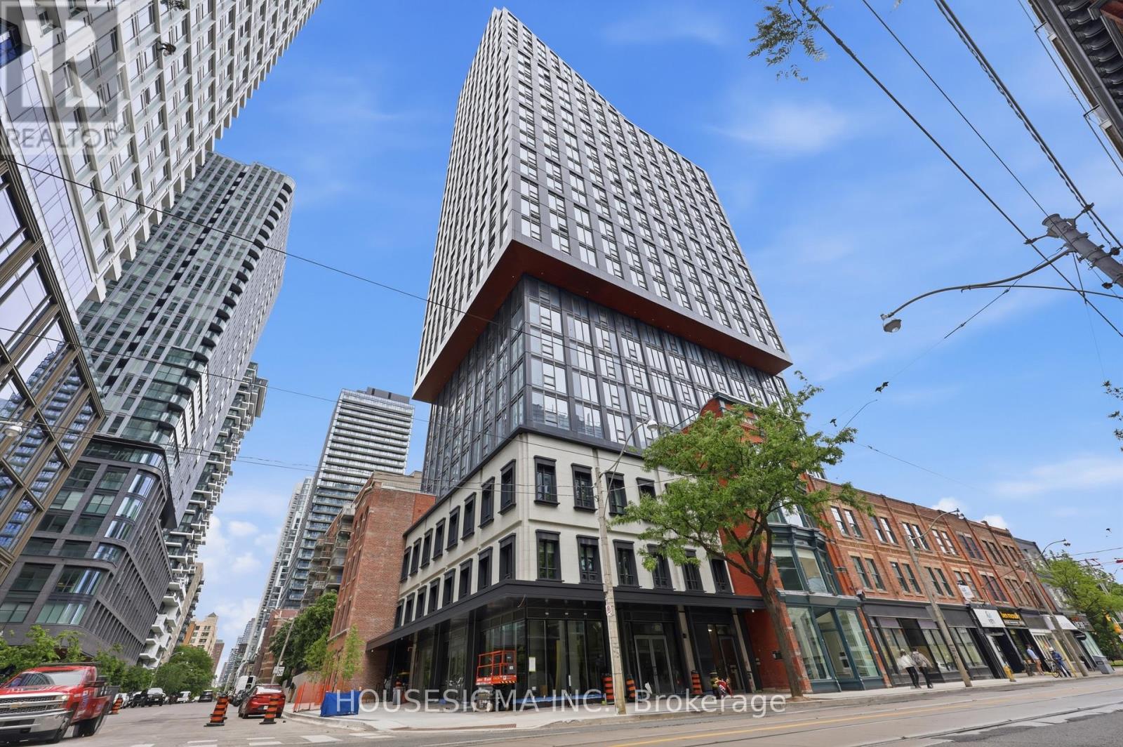 2706 - 100 Queen Street E, Toronto, Ontario  M5C 0B5 - Photo 2 - C13457730