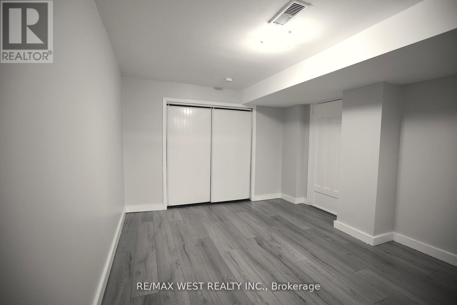 Basement - 32 Beatrice Street, Toronto, Ontario  M6J 2T3 - Photo 6 - C13457750