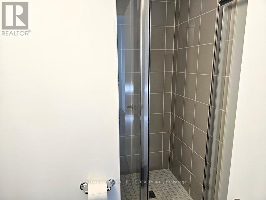 Room 1 - 10 Spruce Pines Crescent, Toronto, Ontario  M4A 1C5 - Photo 7 - C13457872