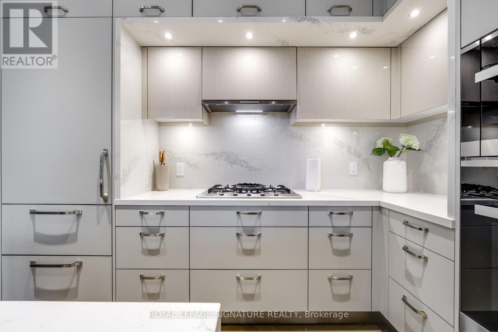 312 - 455 Wellington Street W, Toronto, Ontario  M5V 0V8 - Photo 10 - C13457944