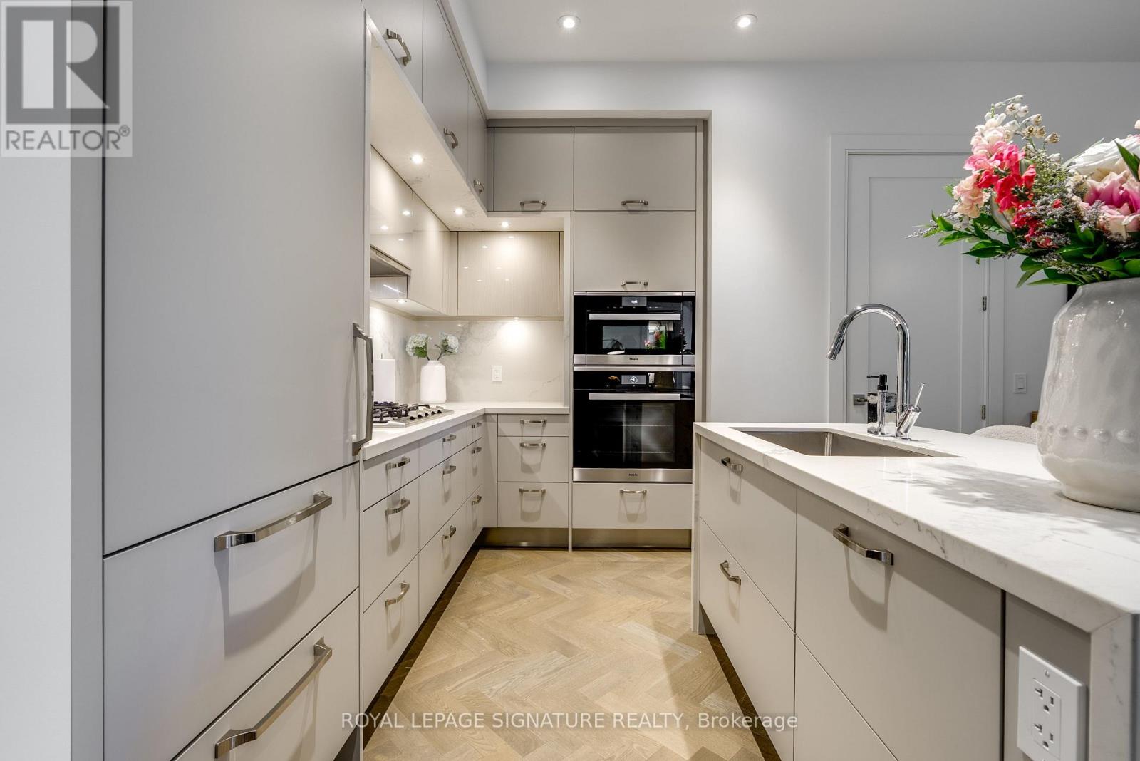 312 - 455 Wellington Street W, Toronto, Ontario  M5V 0V8 - Photo 13 - C13457944