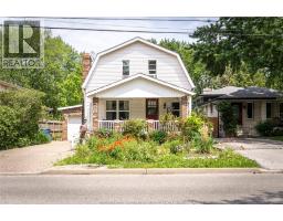 980 RIVERDALE AVENUE, Windsor, Ontario
