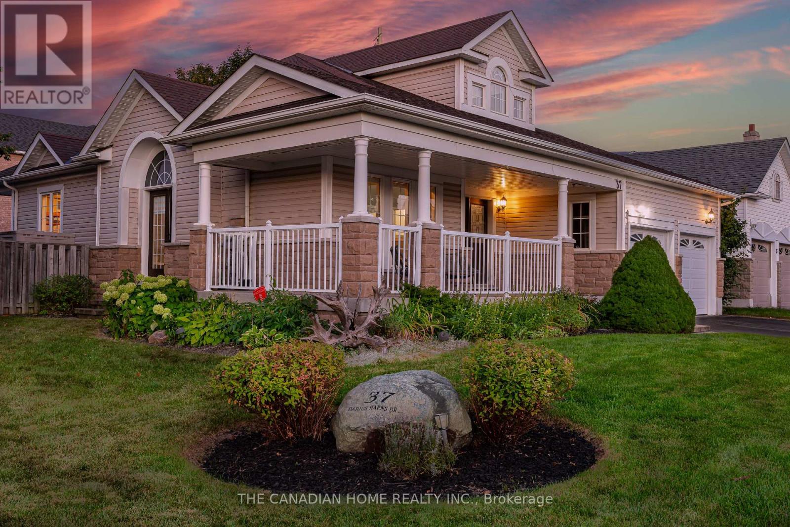 37 DARIUS HARNS DRIVE, Whitby, Ontario