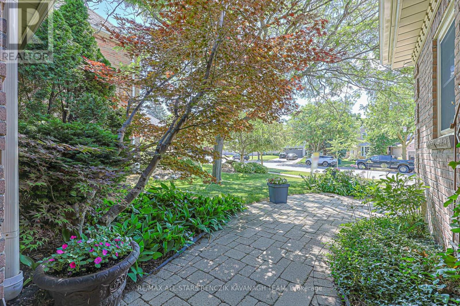 116 Longwater Chase, Markham, Ontario  L3R 6C4 - Photo 2 - N13457834