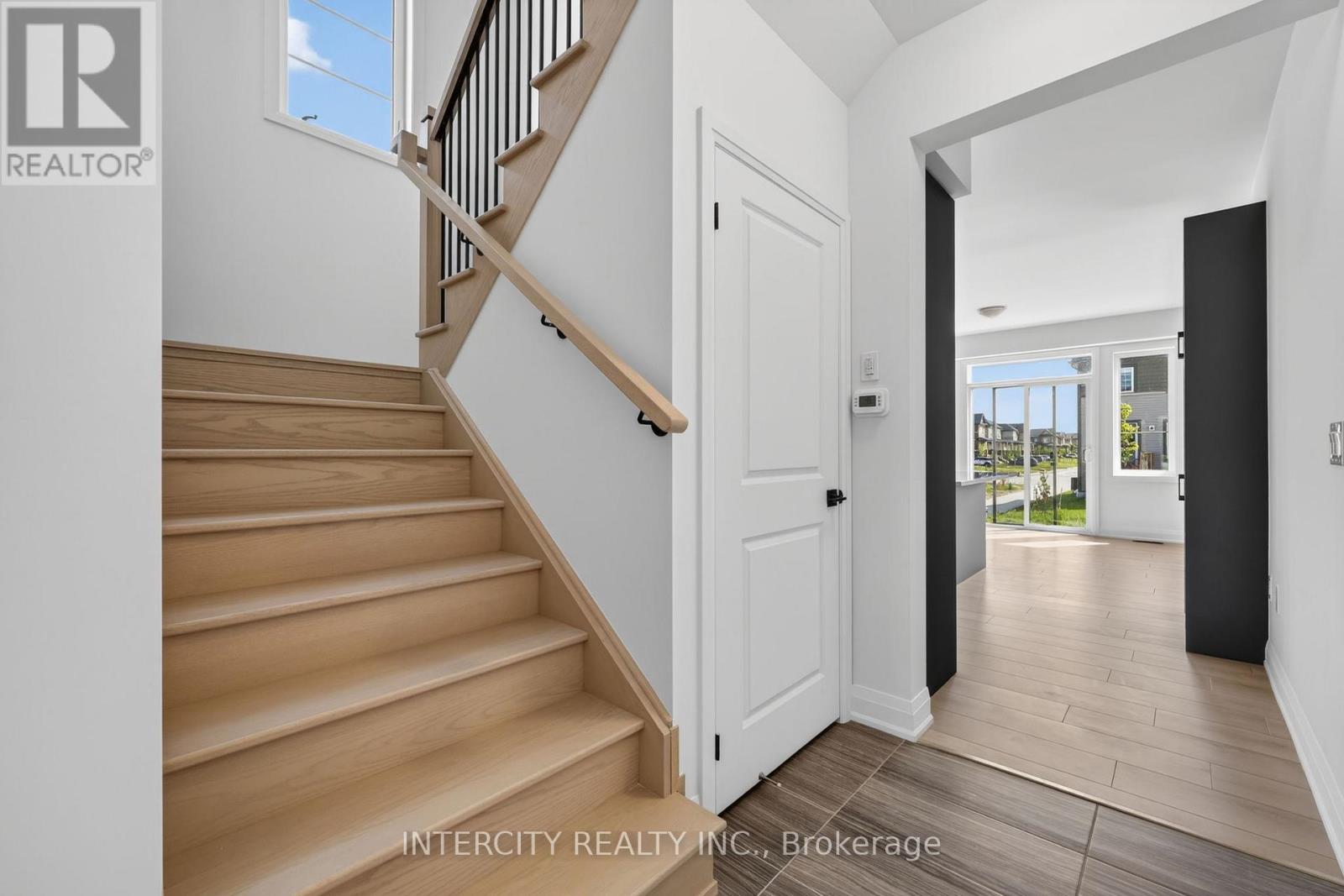 22 Legacy Circle, Wasaga Beach, Ontario  L9Z 0L8 - Photo 18 - S13457804