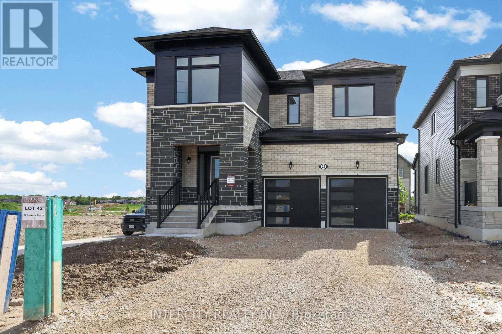 22 Legacy Circle, Wasaga Beach, Ontario  L9Z 0L8 - Photo 3 - S13457804