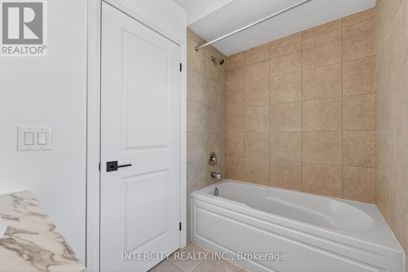 22 Legacy Circle, Wasaga Beach, Ontario  L9Z 0L8 - Photo 32 - S13457804