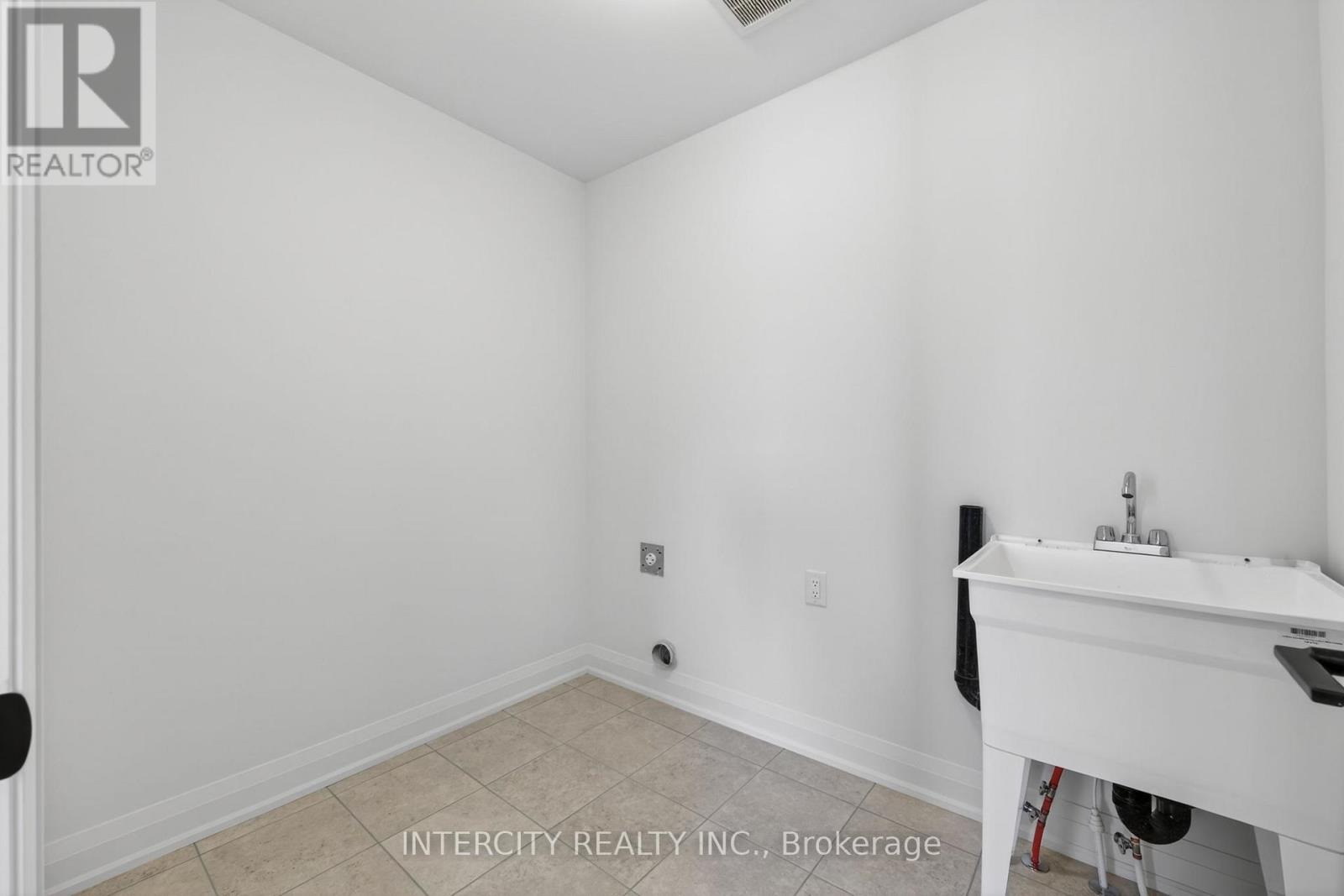 22 Legacy Circle, Wasaga Beach, Ontario  L9Z 0L8 - Photo 33 - S13457804