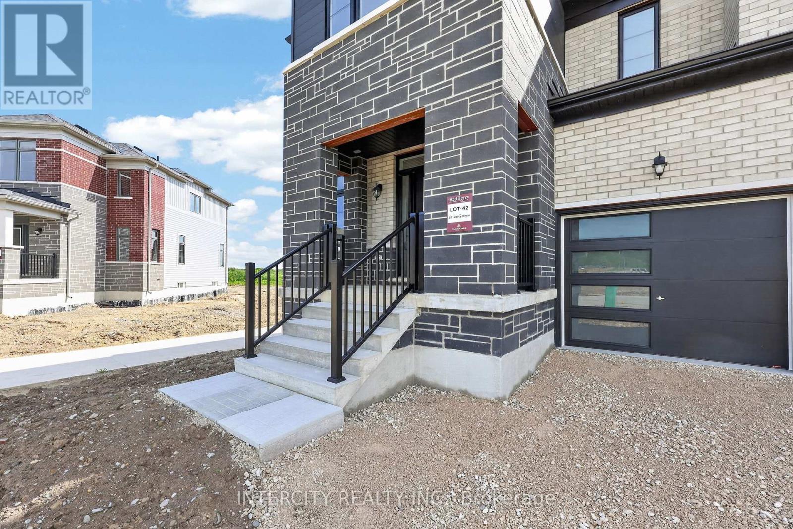 22 Legacy Circle, Wasaga Beach, Ontario  L9Z 0L8 - Photo 4 - S13457804