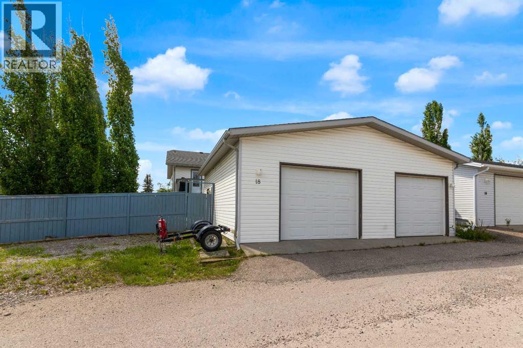 18 West Mcmanus Road, Cochrane, Alberta  T4C 1L7 - Photo 28 - A2322018
