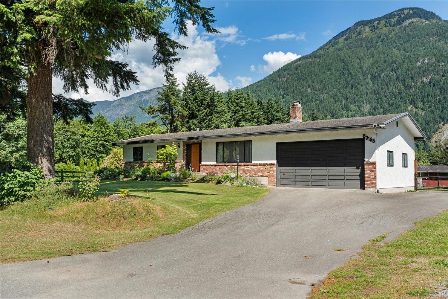 63155 Yale Road, Hope, Hope, British Columbia  V0X 1L2 - Photo 2 - R3136668