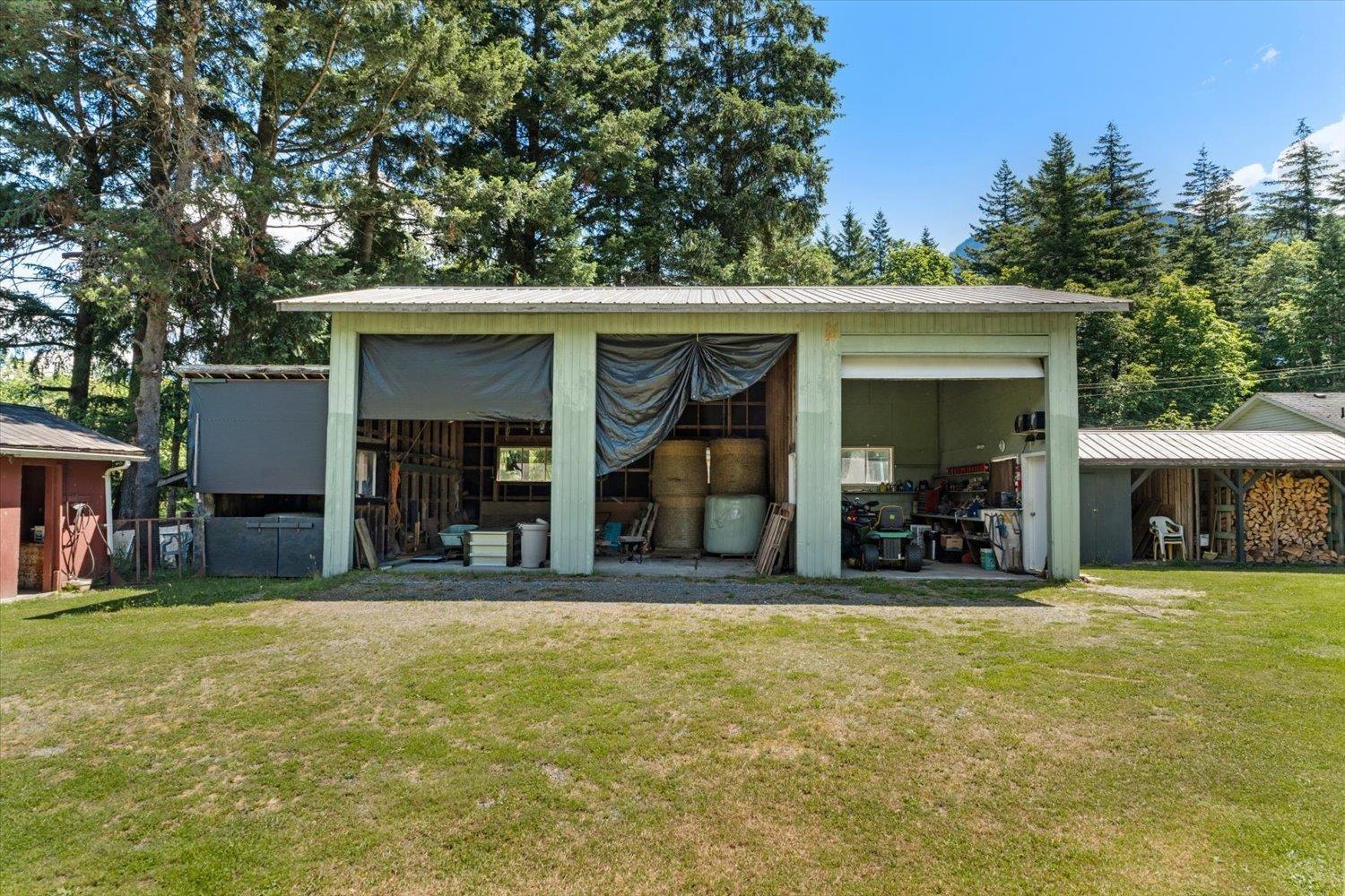 63155 Yale Road, Hope, Hope, British Columbia  V0X 1L2 - Photo 8 - R3136668