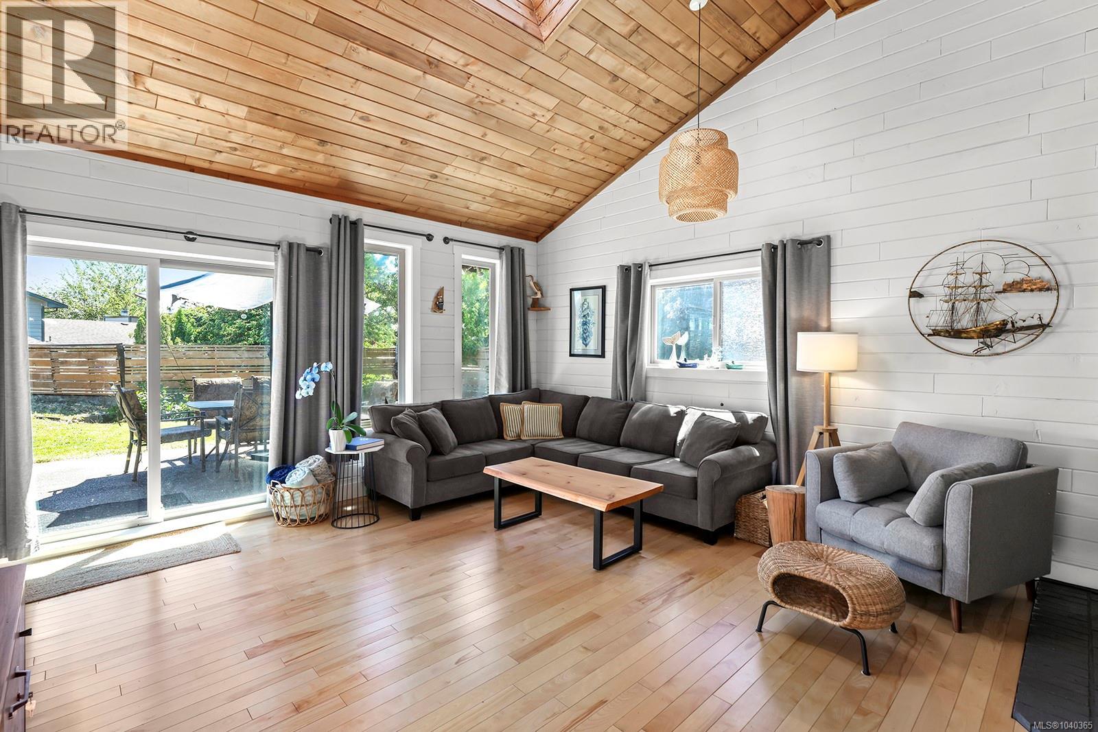 508 South Birch St, Campbell River, British Columbia  V9W 6A8 - Photo 10 - 1040365
