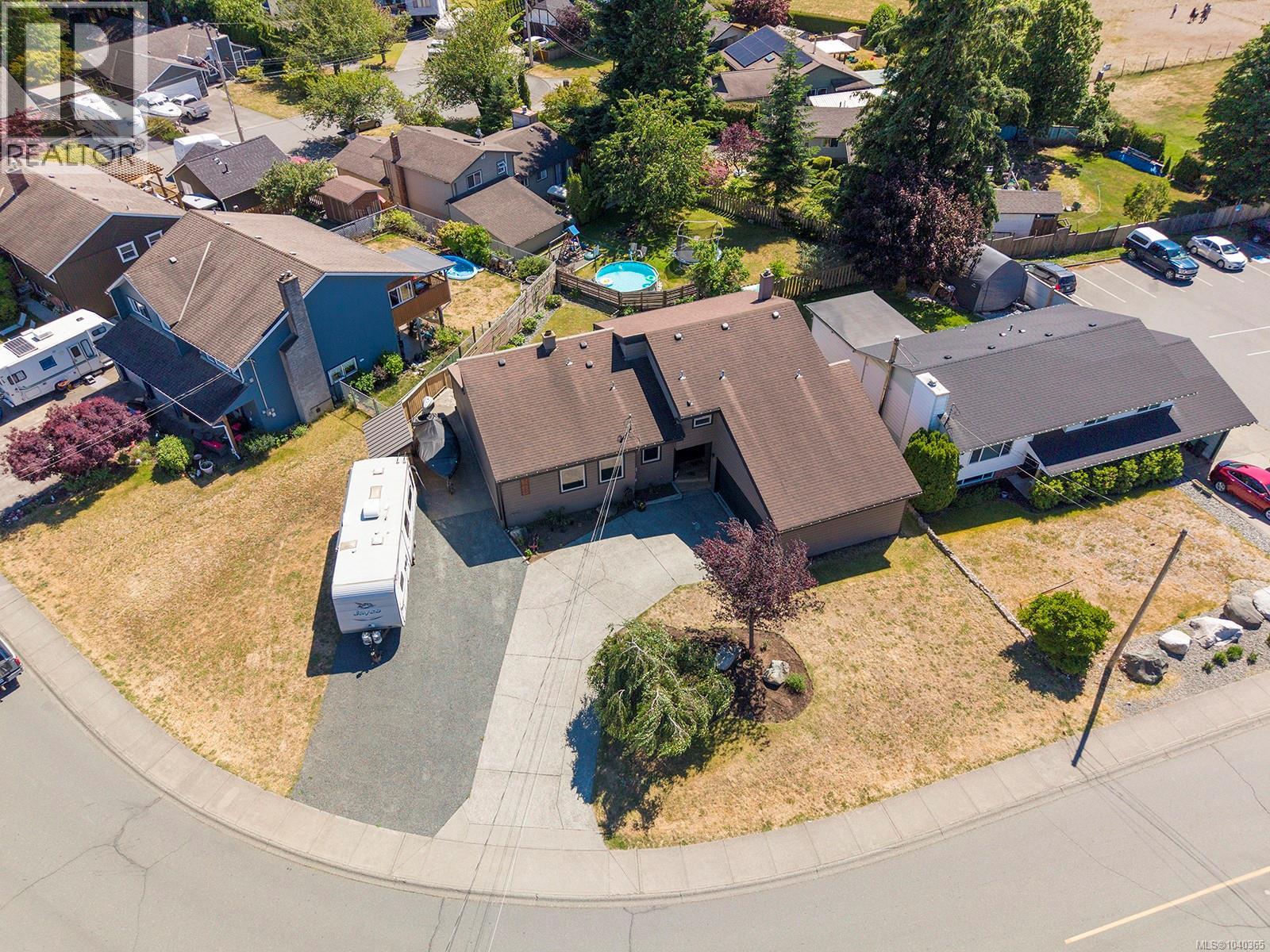 508 South Birch St, Campbell River, British Columbia  V9W 6A8 - Photo 37 - 1040365