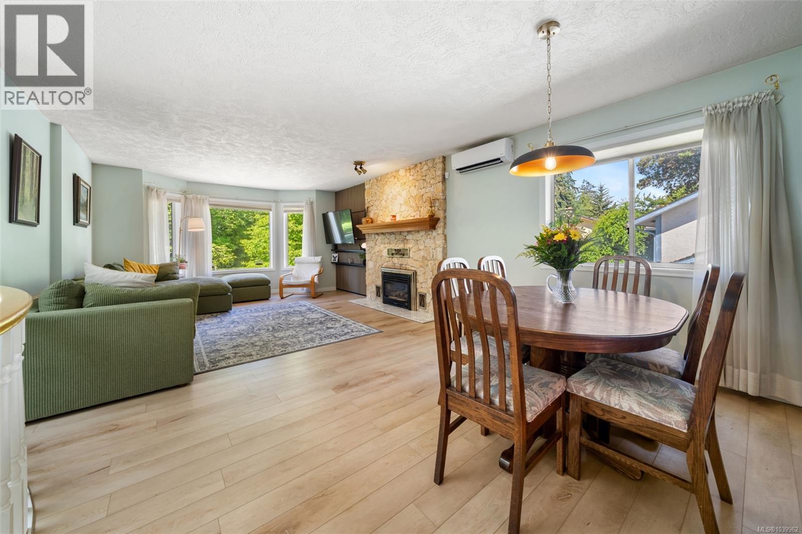 2444 Sooke Rd, Colwood, British Columbia  V9B 1X7 - Photo 12 - 1039962