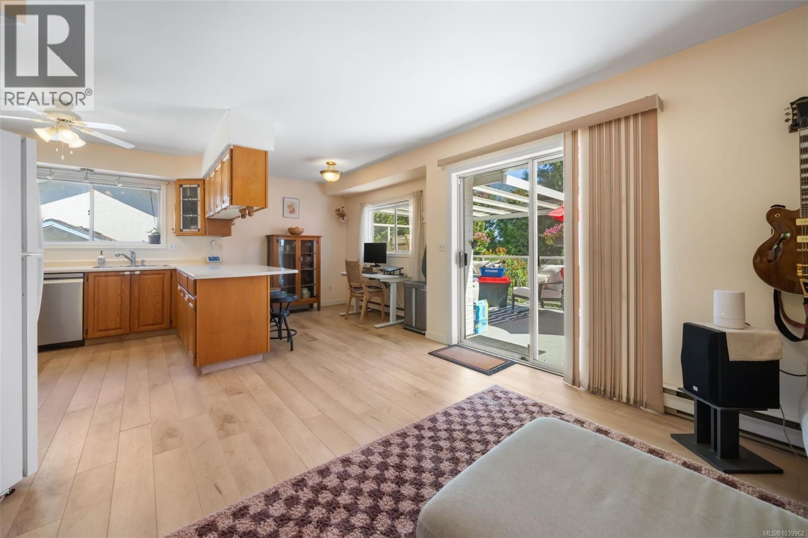 2444 Sooke Rd, Colwood, British Columbia  V9B 1X7 - Photo 23 - 1039962