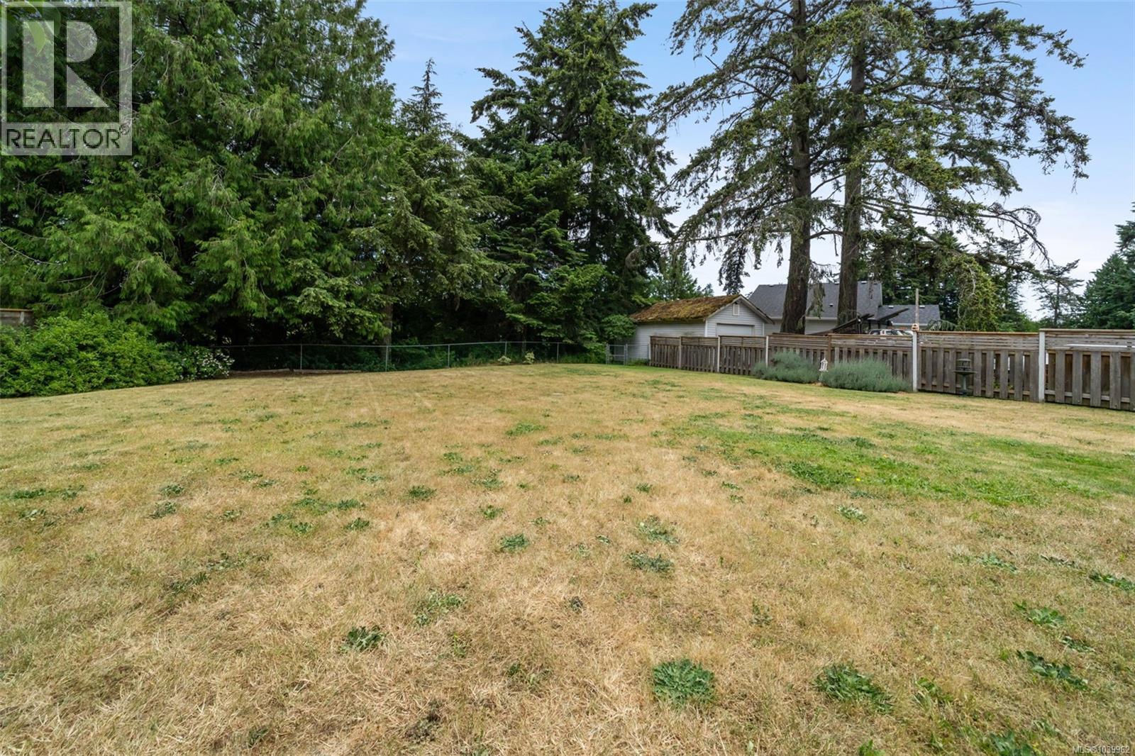 2444 Sooke Rd, Colwood, British Columbia  V9B 1X7 - Photo 52 - 1039962