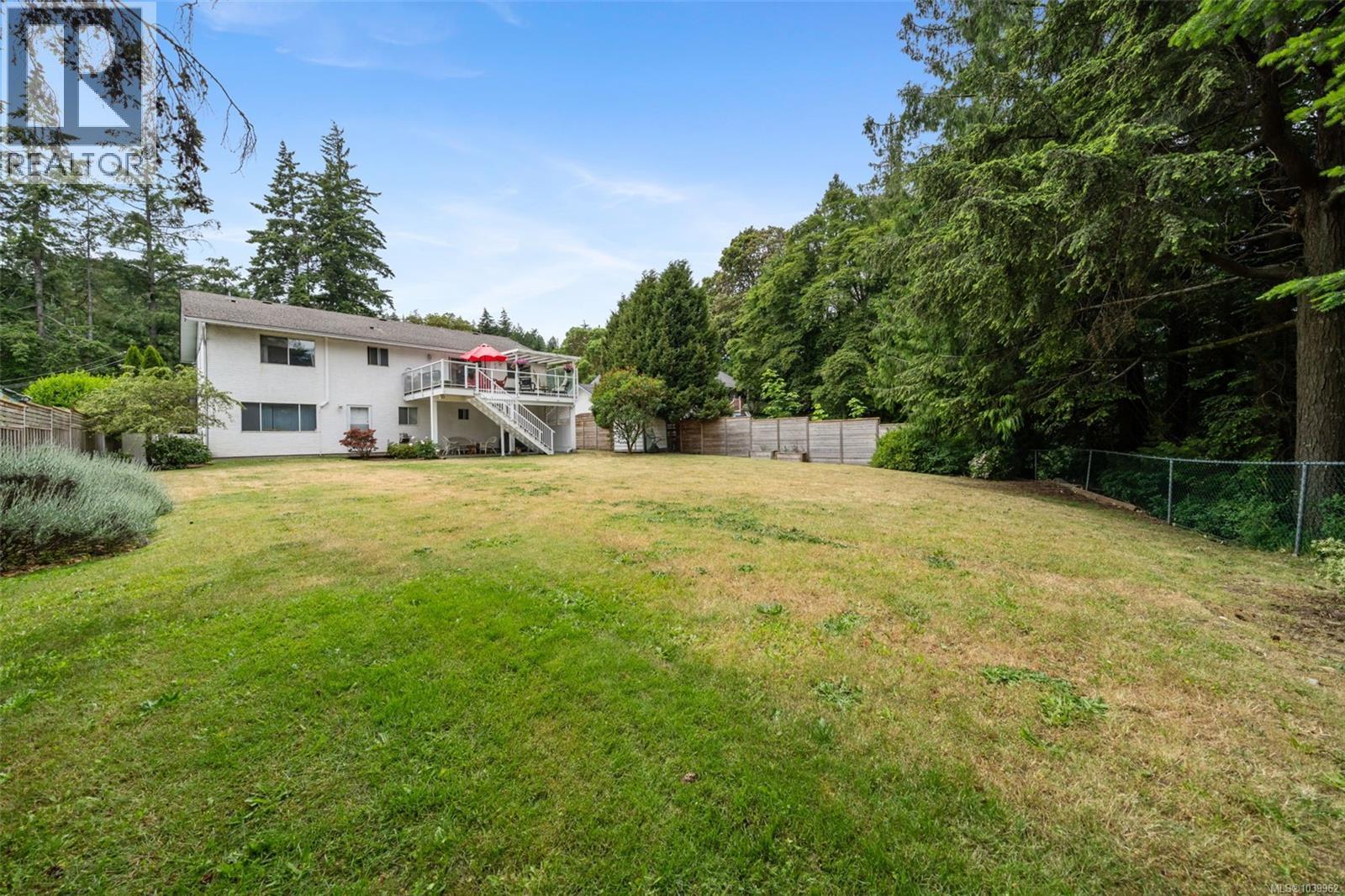2444 Sooke Rd, Colwood, British Columbia  V9B 1X7 - Photo 51 - 1039962