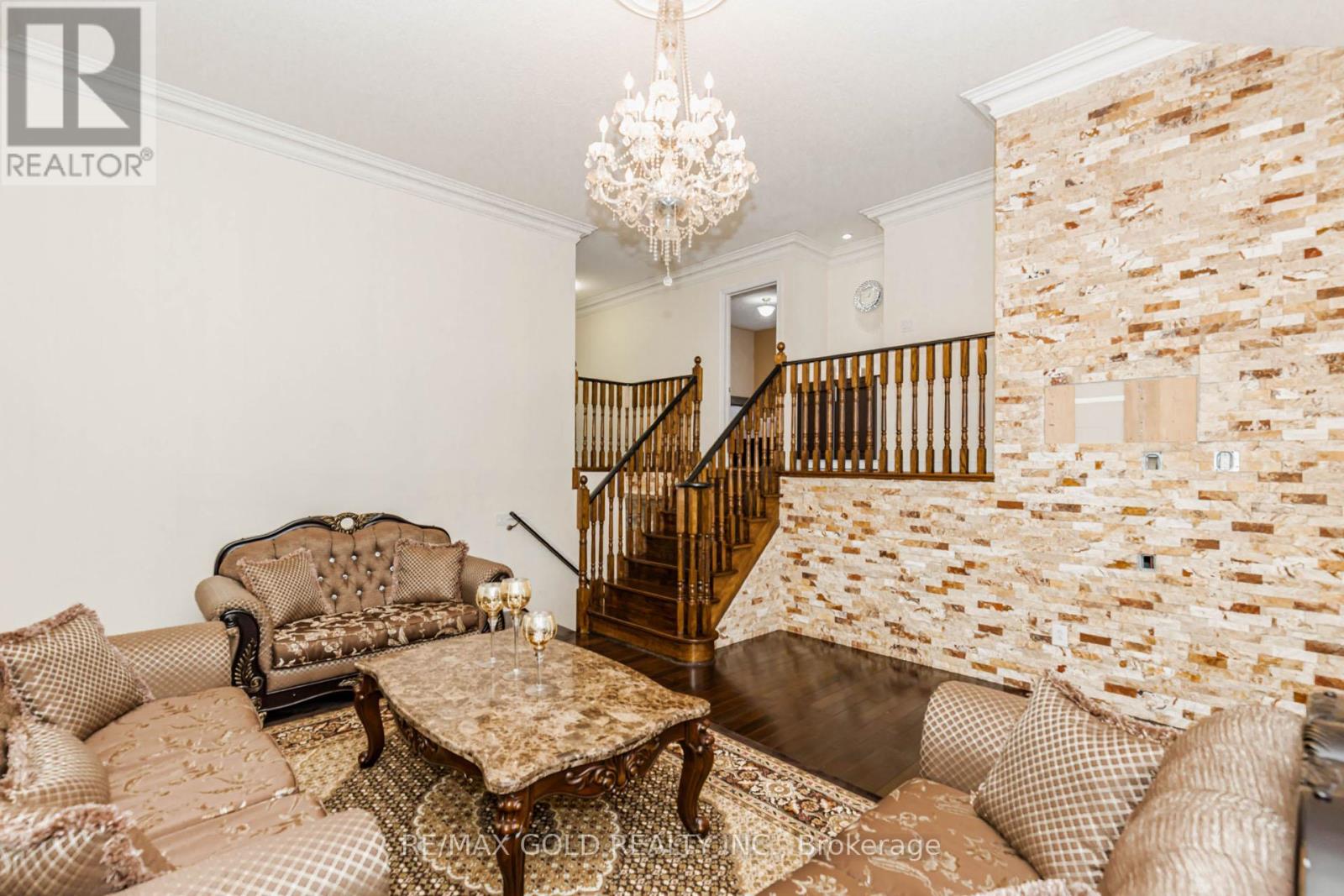 548 Fernforest Drive, Brampton, Ontario  L6R 0V8 - Photo 21 - W13457738