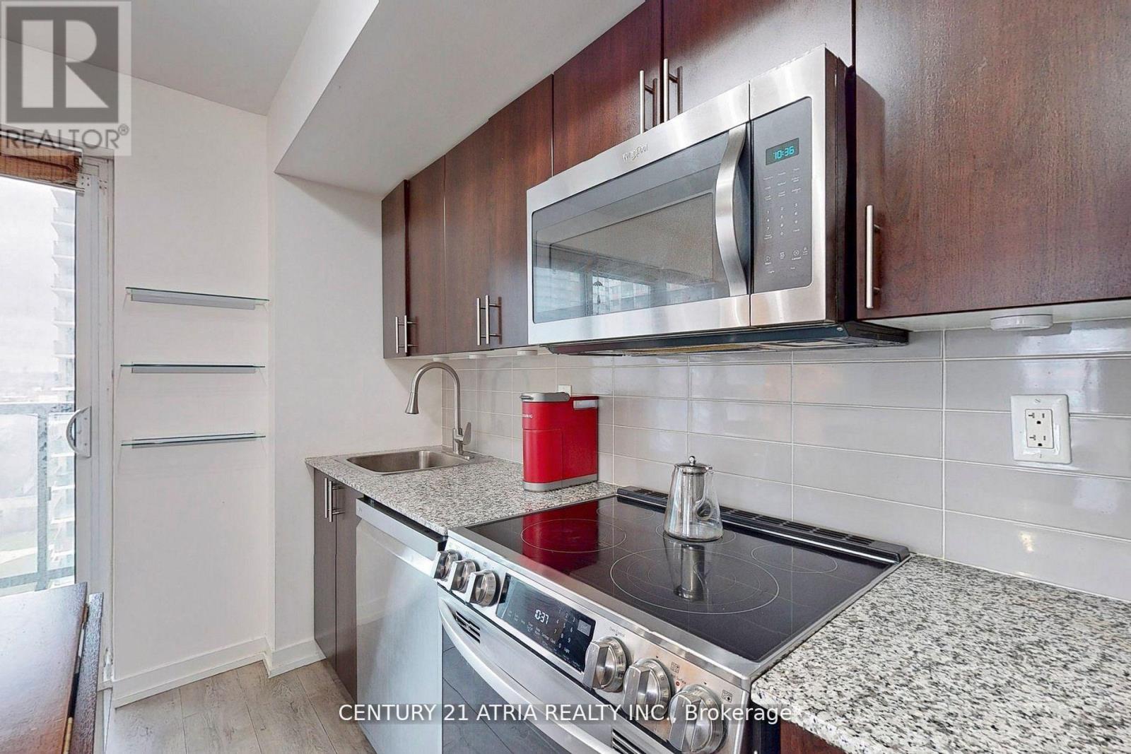 1210 - 1420 Dupont Street, Toronto, Ontario  M6H 0C2 - Photo 13 - W13457802