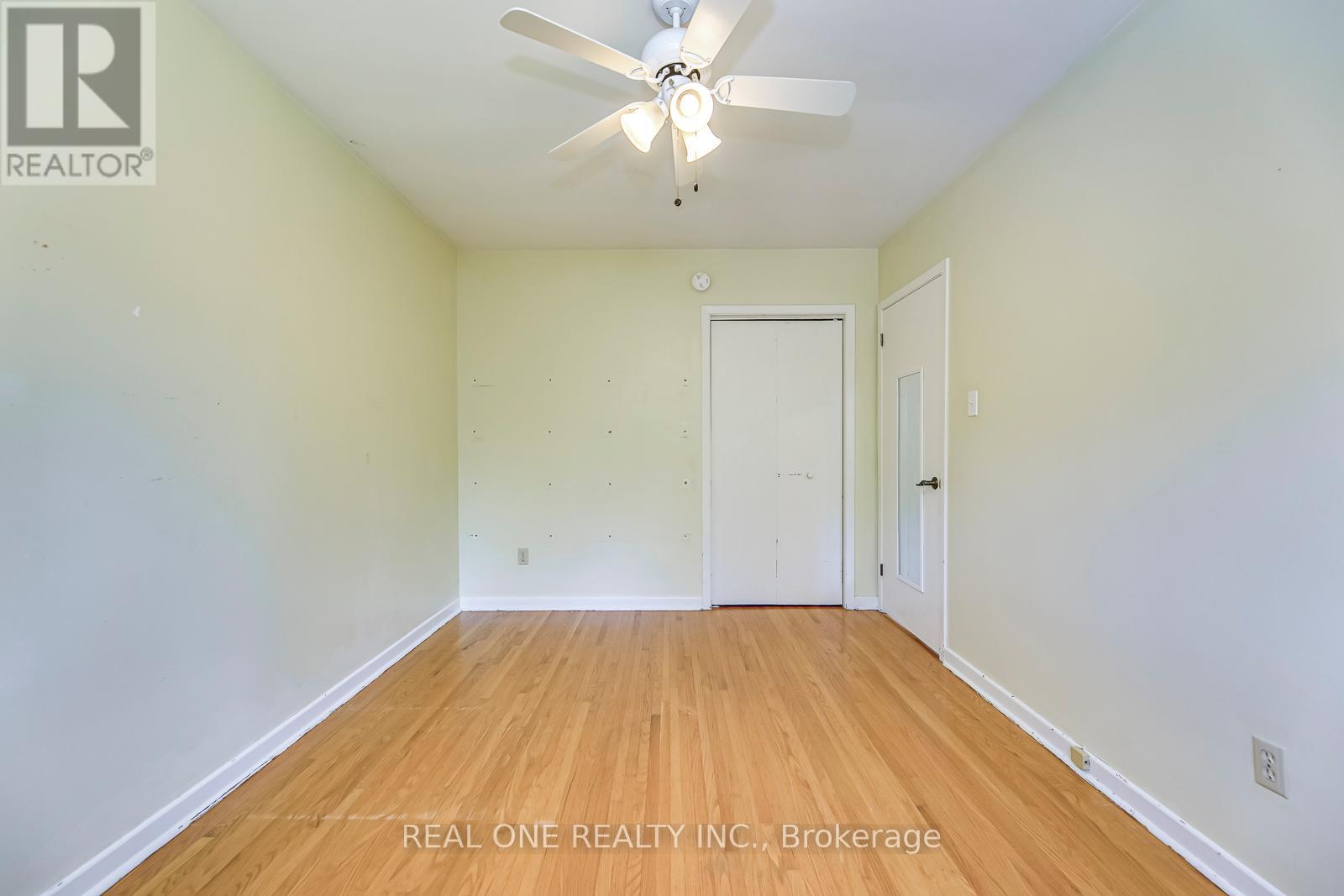 604 Bridle Wood, Burlington, Ontario  L7L 4C7 - Photo 18 - W13457810