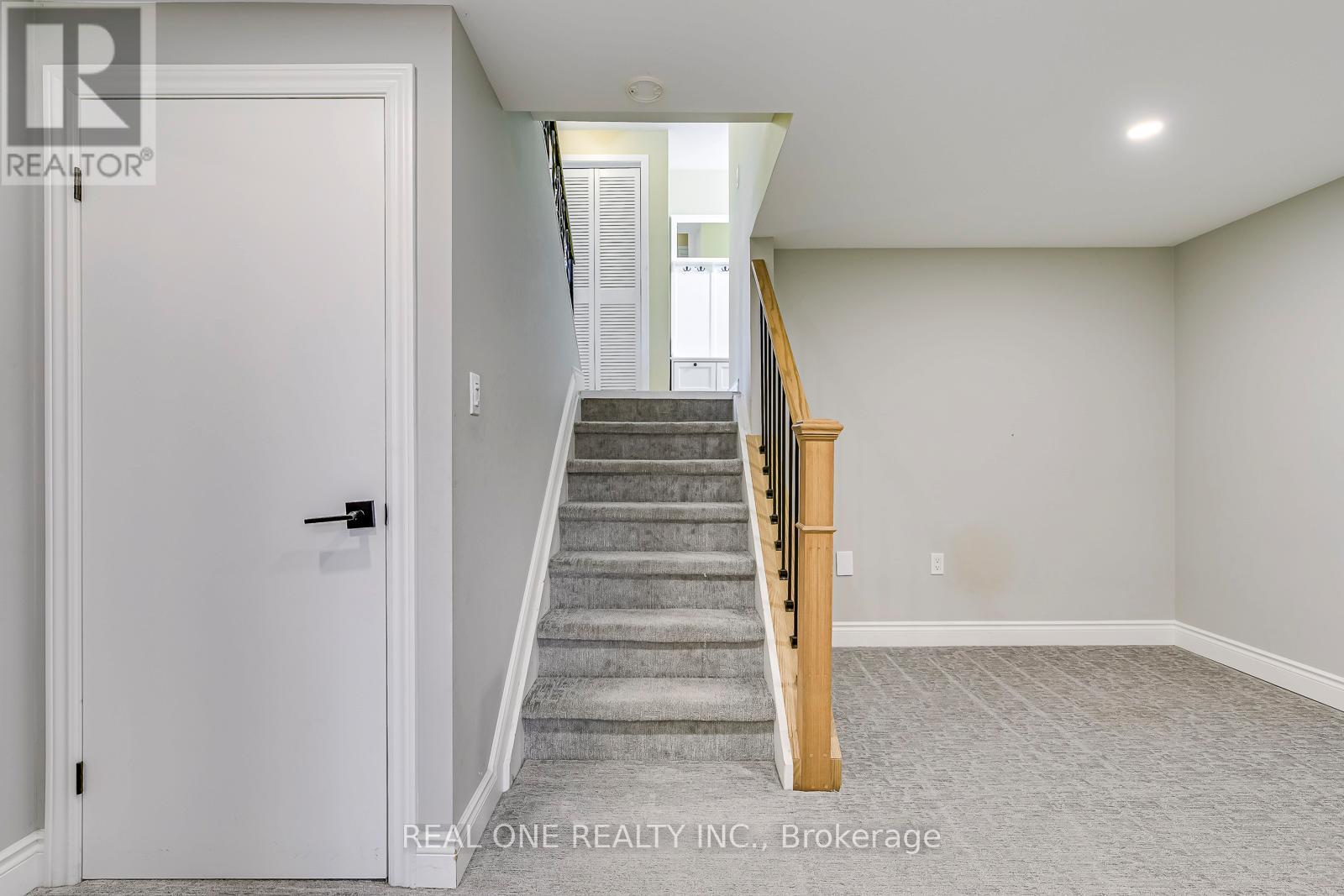 604 Bridle Wood, Burlington, Ontario  L7L 4C7 - Photo 24 - W13457810