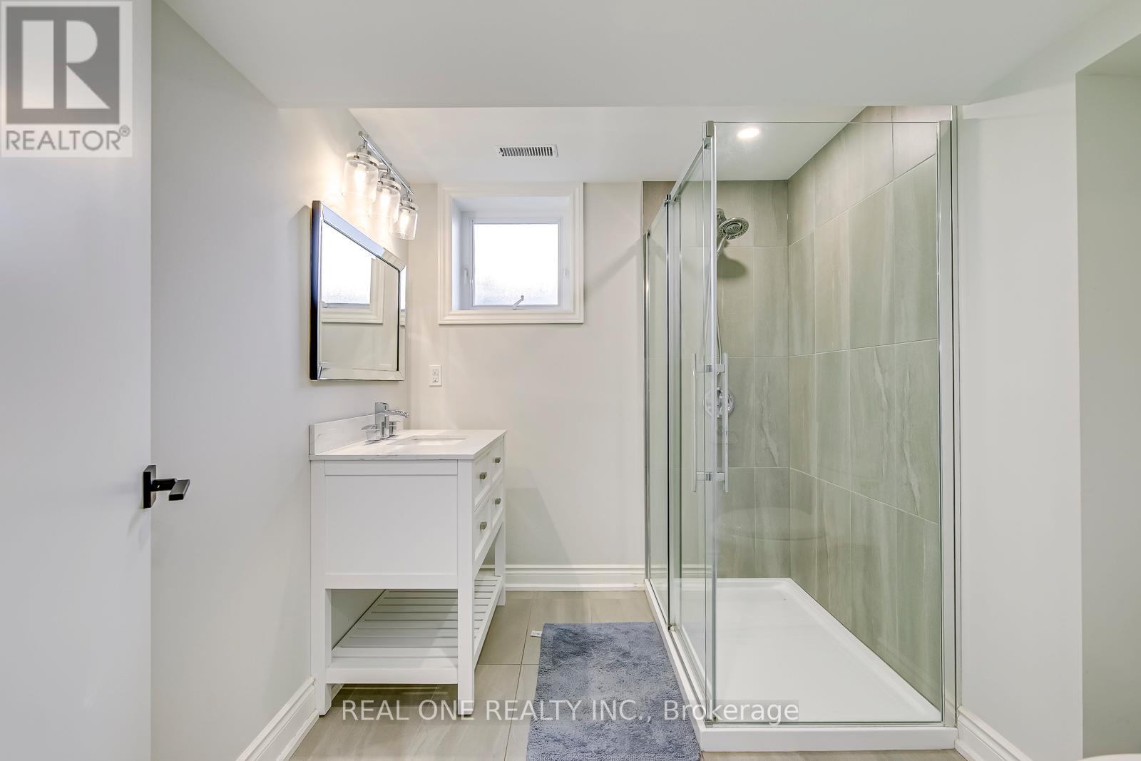 604 Bridle Wood, Burlington, Ontario  L7L 4C7 - Photo 32 - W13457810