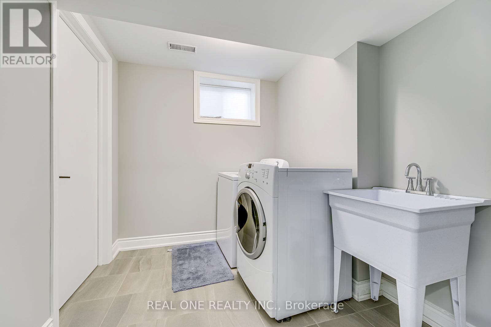 604 Bridle Wood, Burlington, Ontario  L7L 4C7 - Photo 33 - W13457810
