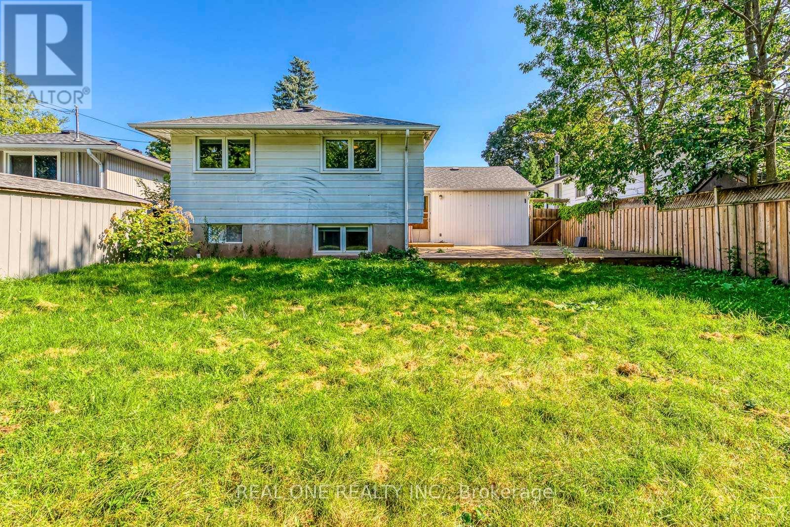 604 Bridle Wood, Burlington, Ontario  L7L 4C7 - Photo 37 - W13457810