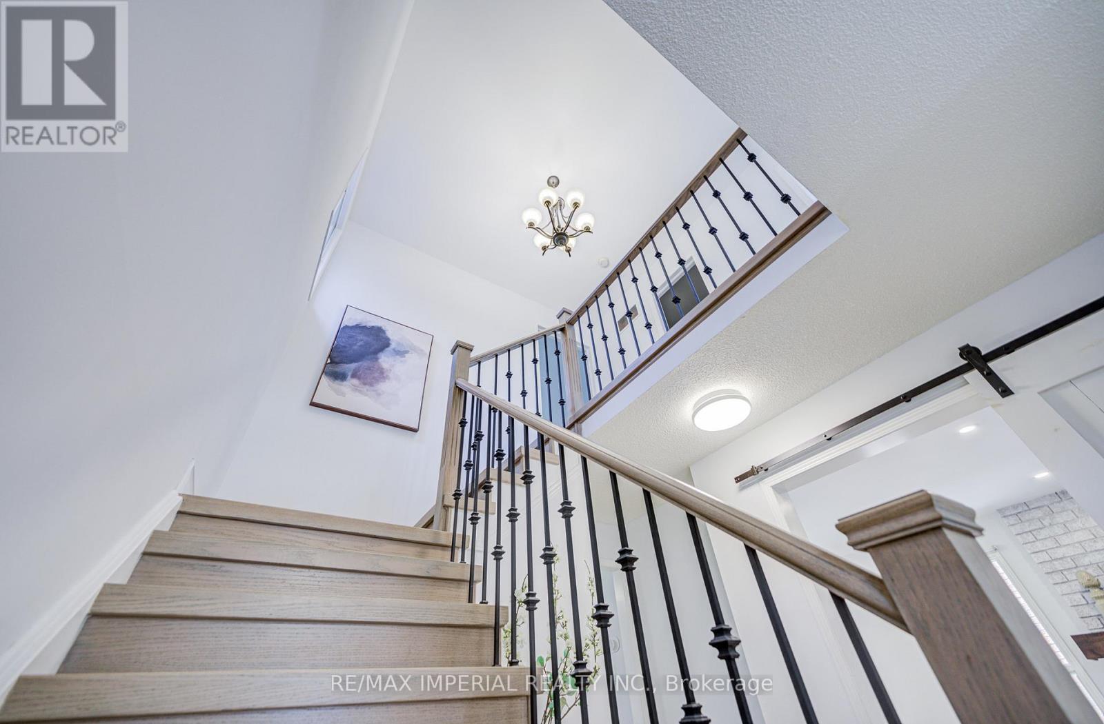 3377 Hargrove Road, Mississauga, Ontario  L5L 4E6 - Photo 12 - W13457836