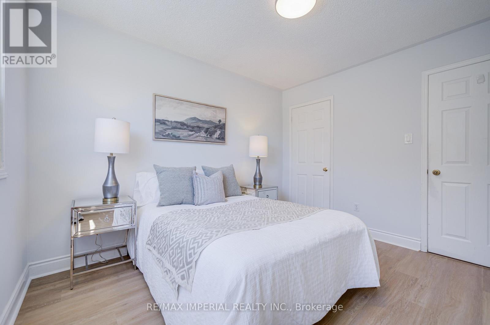 3377 Hargrove Road, Mississauga, Ontario  L5L 4E6 - Photo 21 - W13457836
