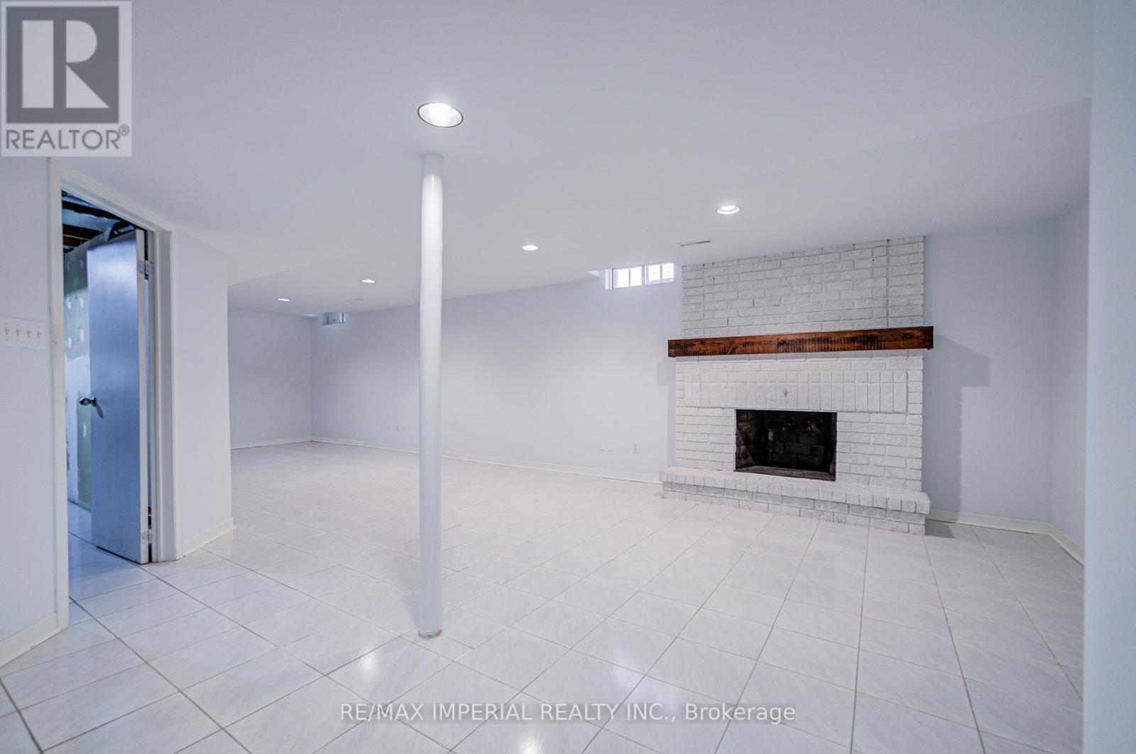 3377 Hargrove Road, Mississauga, Ontario  L5L 4E6 - Photo 23 - W13457836
