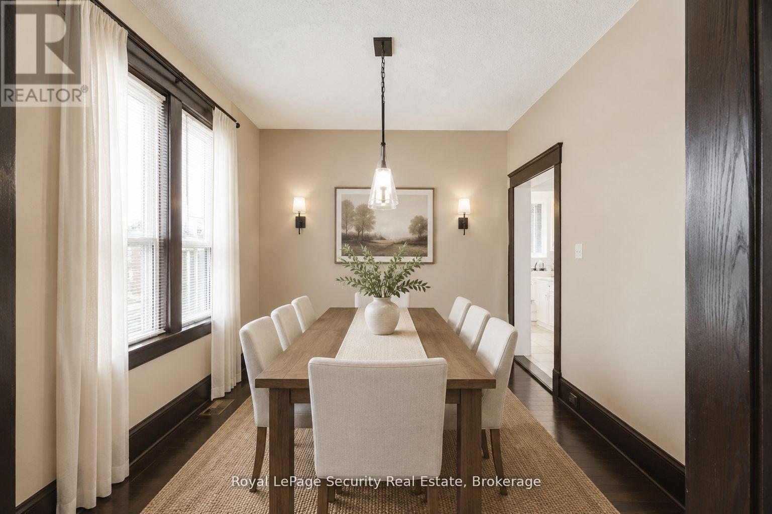 27 Holley Avenue, Toronto, Ontario  M9N 2C4 - Photo 10 - W13457844